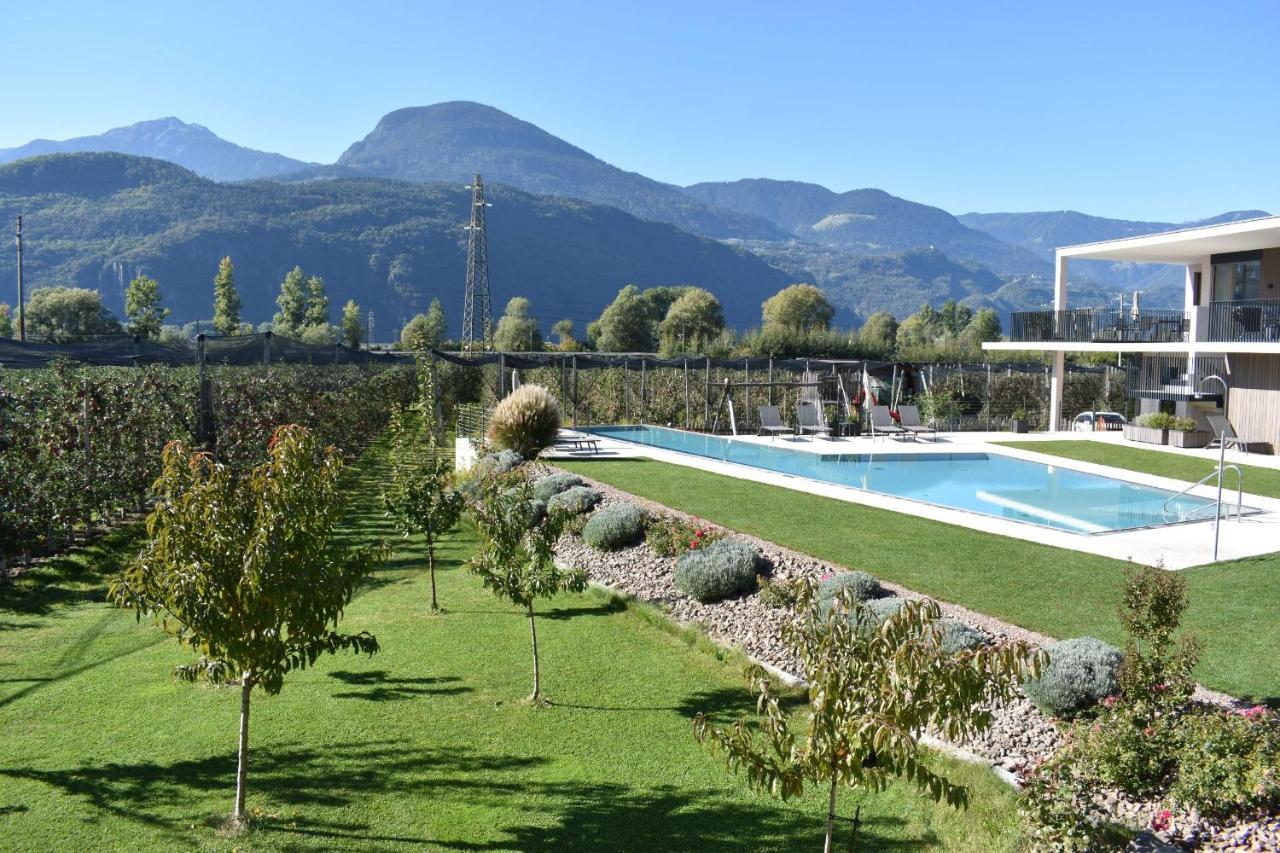 Feldhof Vilpian- Urlaub Auf Dem Bauernhof Apartment ภายนอก รูปภาพ