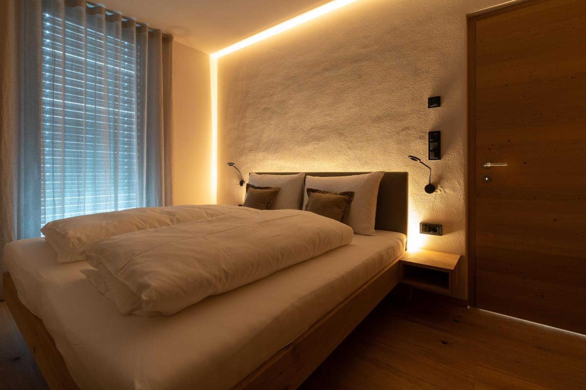 Feldhof Vilpian- Urlaub Auf Dem Bauernhof Apartment ภายนอก รูปภาพ
