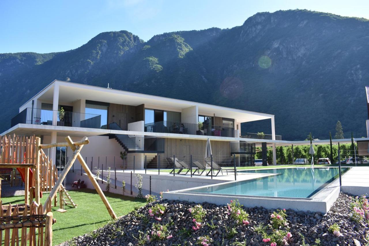 Feldhof Vilpian- Urlaub Auf Dem Bauernhof Apartment ภายนอก รูปภาพ