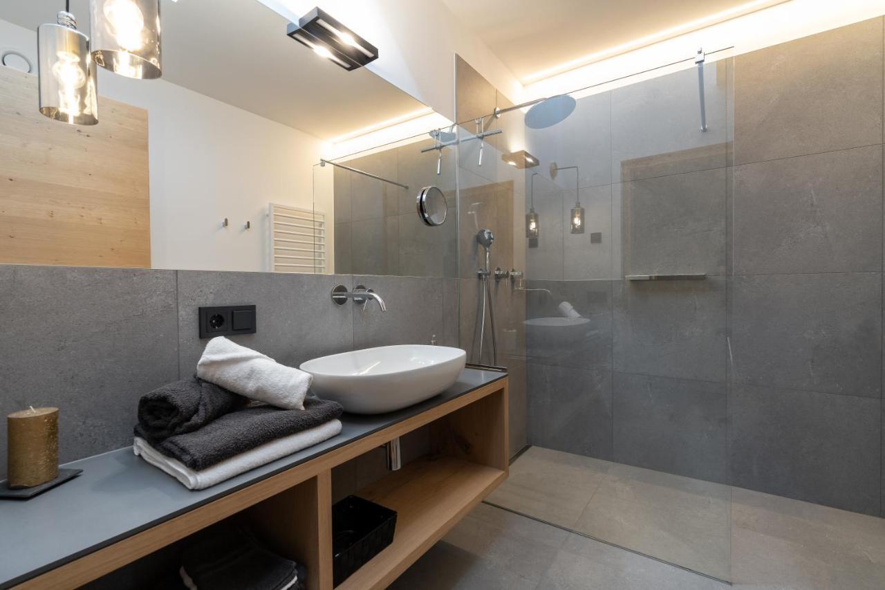 Feldhof Vilpian- Urlaub Auf Dem Bauernhof Apartment ภายนอก รูปภาพ